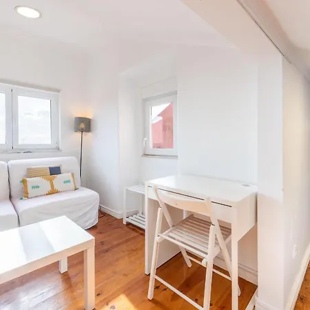 Homely Loft On Principe Real With Stunning Views By Guestready * 리스본