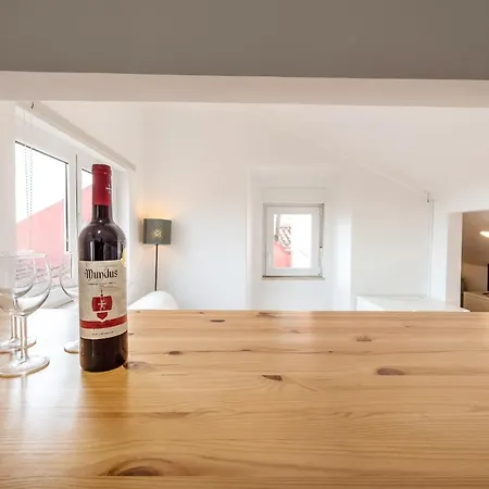Homely Loft On Principe Real With Stunning Views By Guestready Apartamento